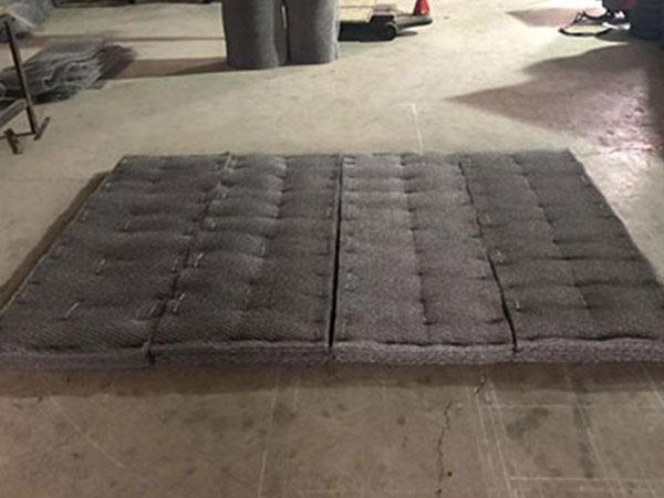 網(wǎng)塊、網(wǎng)墊型絲網(wǎng)除沫器 - 安平縣威馳金屬絲網(wǎng)制品有限公司